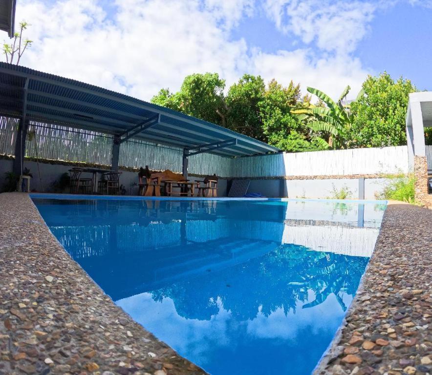 Lucky Tito Coron Dive Resort מראה חיצוני תמונה